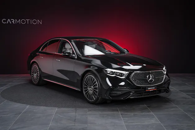 MERCEDES-BENZ E 220 d AMG Line / Hyperscreen / 360°Kamera / Burmester