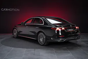 MERCEDES-BENZ E 220 d AMG Line / Hyperscreen / 360°Kamera / Burmester