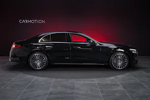 MERCEDES-BENZ E 220 d AMG Line / Hyperscreen / 360°Kamera / Burmester