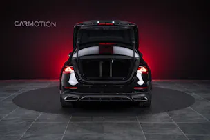 MERCEDES-BENZ E 220 d AMG Line / Hyperscreen / 360°Kamera / Burmester