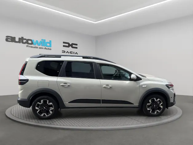 DACIA Jogger HEV 155 Journey