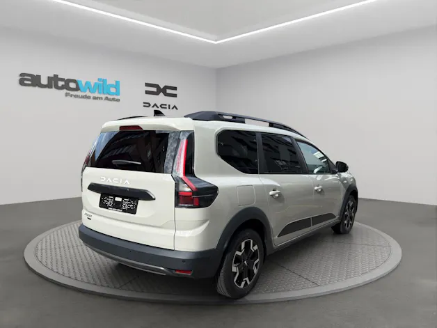 DACIA Jogger HEV 155 Journey