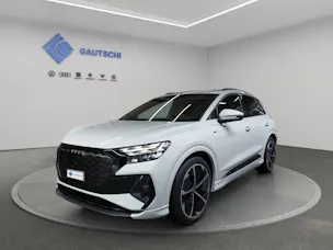 AUDI Q4 e-tron 50 quattro