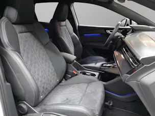 AUDI Q4 e-tron 50 quattro