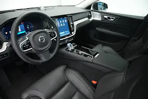 VOLVO V60 T8 eAWD Plug in Hybrid Ultra Dark Geartronic