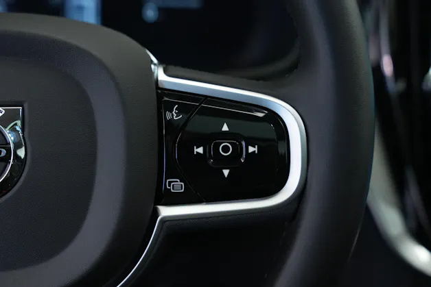 VOLVO V60 T8 eAWD Plug in Hybrid Ultra Dark Geartronic