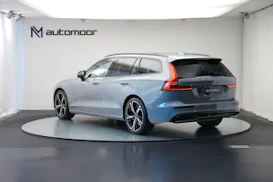 VOLVO V60 T8 eAWD Plug in Hybrid Ultra Dark Geartronic