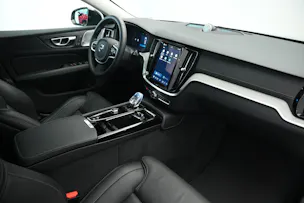 VOLVO V60 T8 eAWD Plug in Hybrid Ultra Dark Geartronic