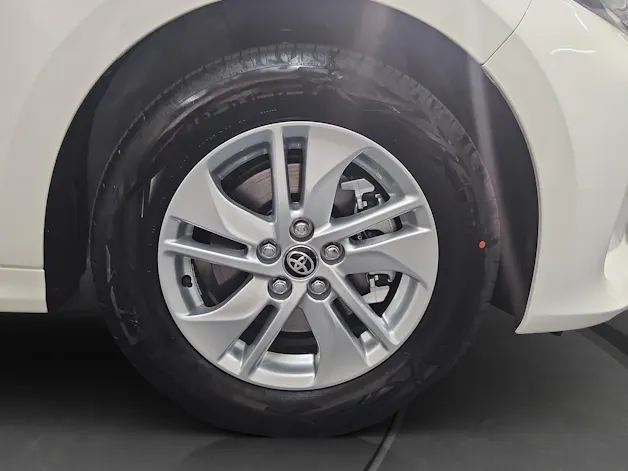 Toyota Yaris 1.5 Comfort e-CVT