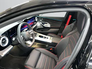 MERCEDES-BENZ C 400 4MATIC EQ Technology