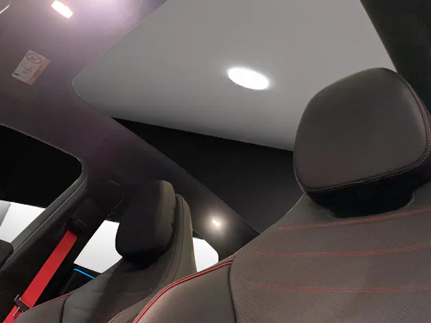 MERCEDES-BENZ C 400 4MATIC EQ Technology