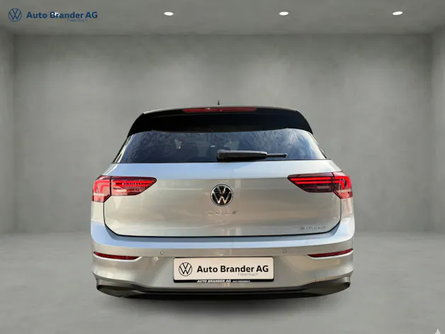 VW Golf 1.5 TSI PHEV Life