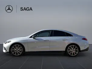 MERCEDES-BENZ CLA 220 AMG Line 4matic