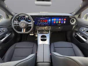 MERCEDES-BENZ CLA 220 AMG Line 4matic