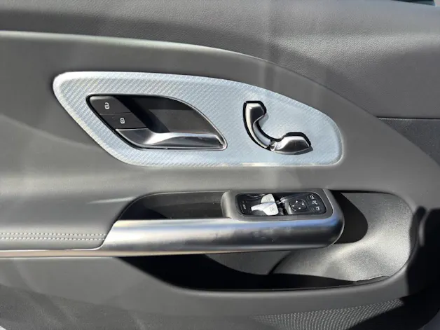 MERCEDES-BENZ CLA 220 AMG Line 4matic