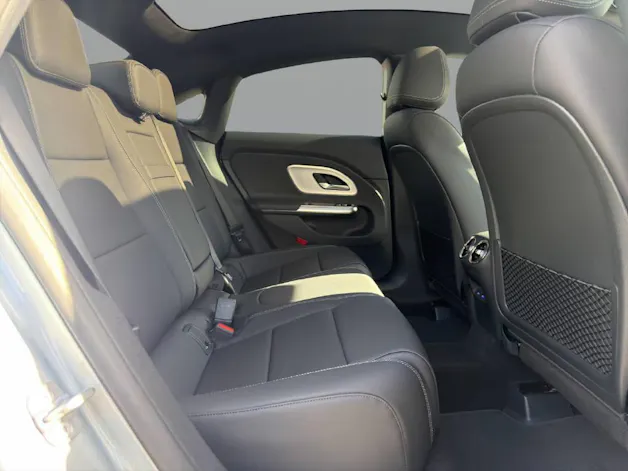 MERCEDES-BENZ CLA 220 AMG Line 4matic