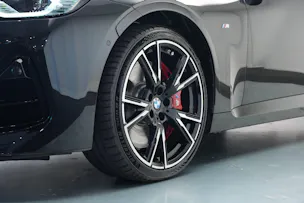 BMW M240i xDrive M Sport Pro Steptronic *CH-Fahrzeug* *Facelift*