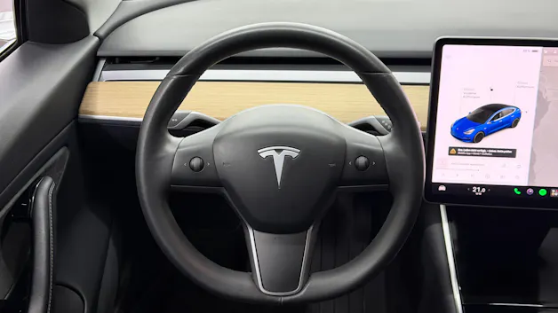 Tesla Model 3 Long Range Dual Motor AWD