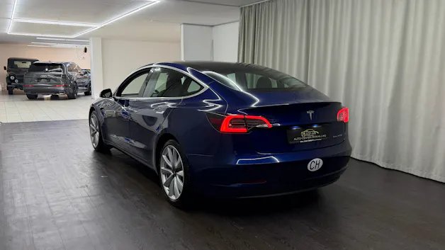 Tesla Model 3 Long Range Dual Motor AWD