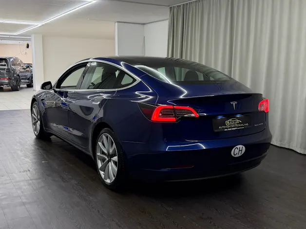Tesla Model 3 Long Range Dual Motor AWD