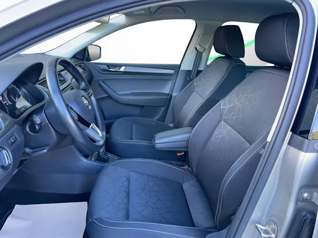 SKODA Rapid Spaceback 1.0 TSI Clever