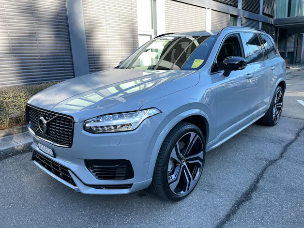 VOLVO XC90 T8 eAWD PluginHybrid Ultra Dark Geartronic