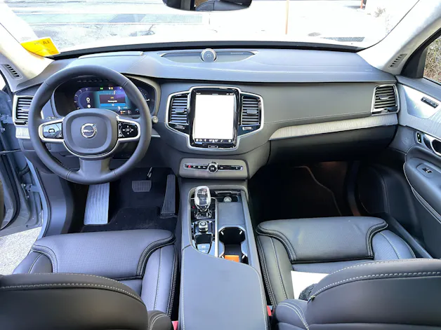 VOLVO XC90 T8 eAWD PluginHybrid Ultra Dark Geartronic