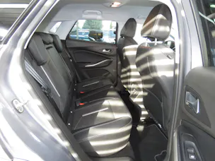 OPEL Grandland 1.6 Hybrid 4x4 GSe Automat (AHK 1'250 kg)
