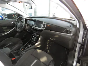 OPEL Grandland 1.6 Hybrid 4x4 GSe Automat (AHK 1'250 kg)