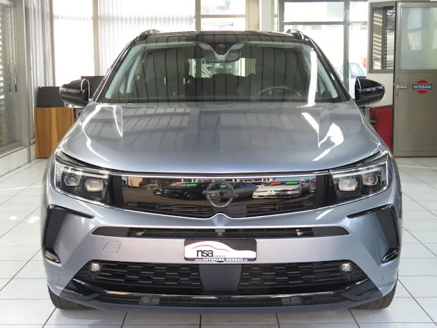 OPEL Grandland 1.6 Hybrid 4x4 GSe Automat (AHK 1'250 kg)