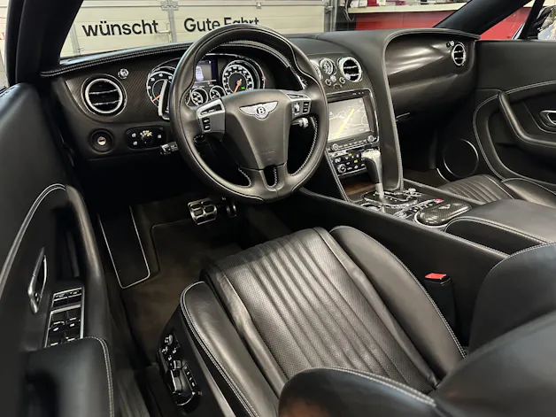 BENTLEY Continental GTC 4.0 V8 S