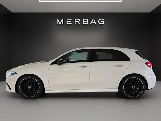 MERCEDES-BENZ A 200 Night Star 7G-DCT