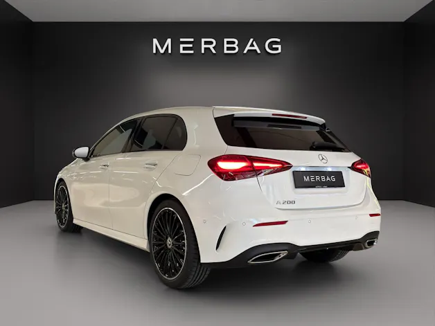 MERCEDES-BENZ A 200 Night Star 7G-DCT