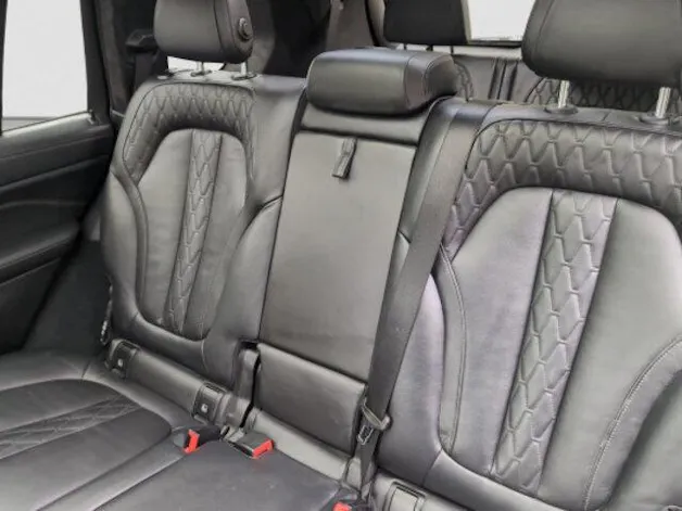 BMW X7 G07 M50i