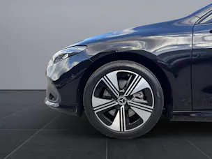 MERCEDES-BENZ CLA 350 Progressive 4matic