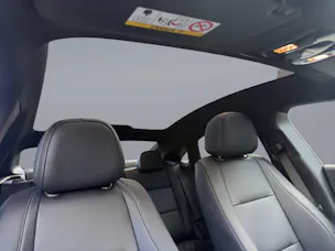 MERCEDES-BENZ CLA 350 Progressive 4matic