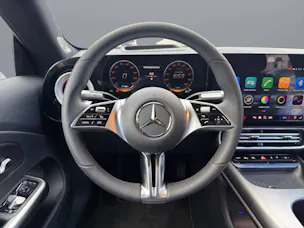 MERCEDES-BENZ CLA 350 Progressive 4matic