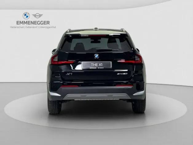 BMW X1 U11 20i sDrive