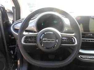 FIAT 500 electric 87 kW Icon