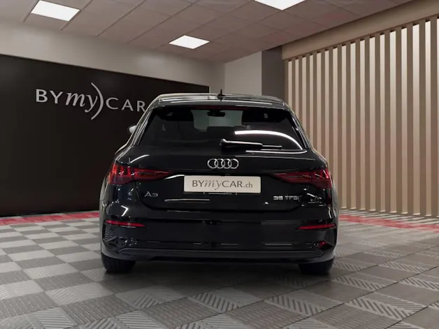 AUDI A3 Sportback 35 TFSI Attraction S-tronic