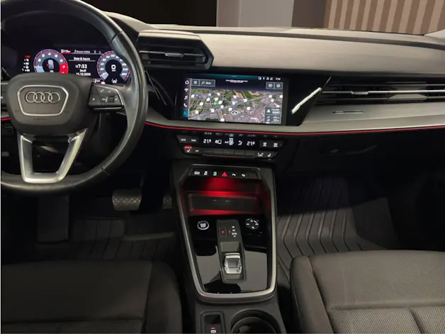 AUDI A3 Sportback 35 TFSI Attraction S-tronic