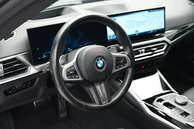 BMW 220i M Sport Pro *Head-Up* *Driving Assistant*