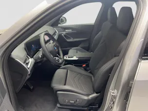 BMW X1 U11 20i sDrive paddles