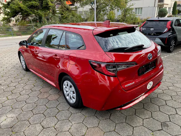 Toyota Corolla Touring Sports 1.8 HSD Comfort e-CVT