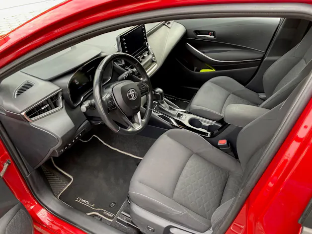 Toyota Corolla Touring Sports 1.8 HSD Comfort e-CVT