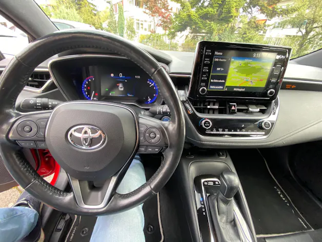 Toyota Corolla Touring Sports 1.8 HSD Comfort e-CVT