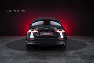 MERCEDES-BENZ E 220 d AMG Line Limousine / Hyperscreen / Panorama-Schiebedach / Burmester