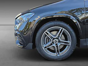 MERCEDES-BENZ GLA 250 4Matic Swiss Star