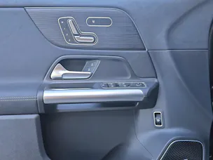 MERCEDES-BENZ GLA 250 4Matic Swiss Star