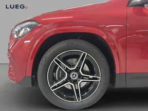 MERCEDES-BENZ GLA 220d 4Matic 8G-DCTSwiss Star